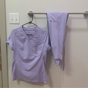 Women’s Lilac ULTRALite Jaanuu scrub set
